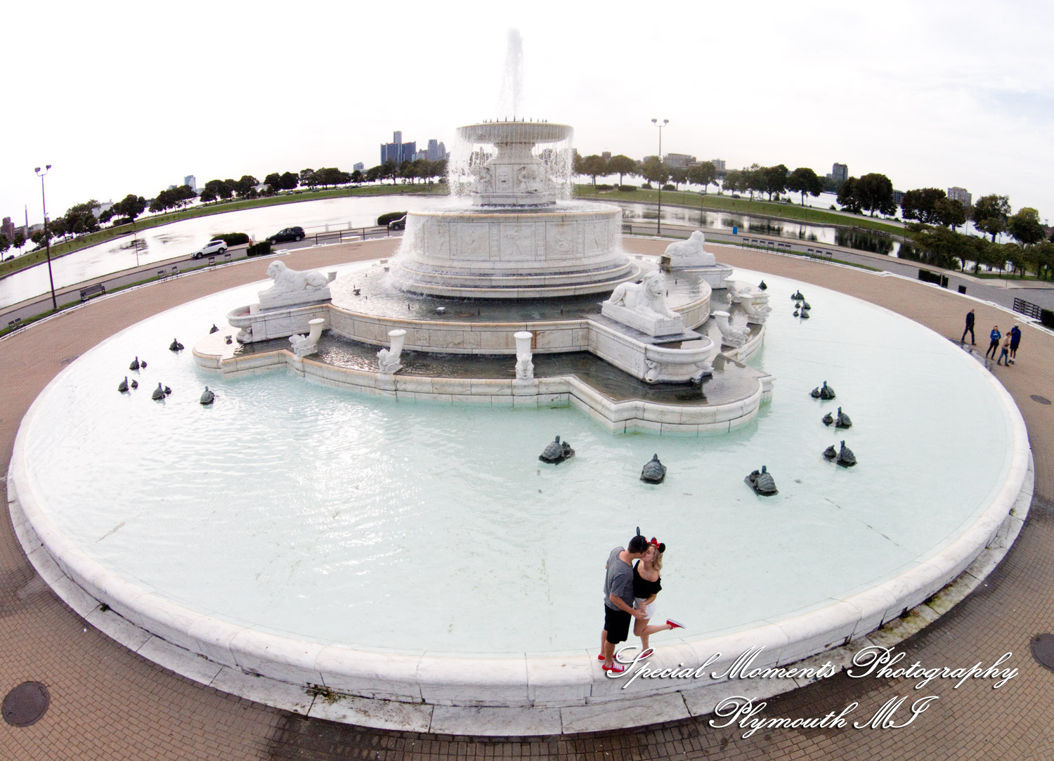 Emily & Sean at Belle Isle Fountain Detroit MI engagement photograph