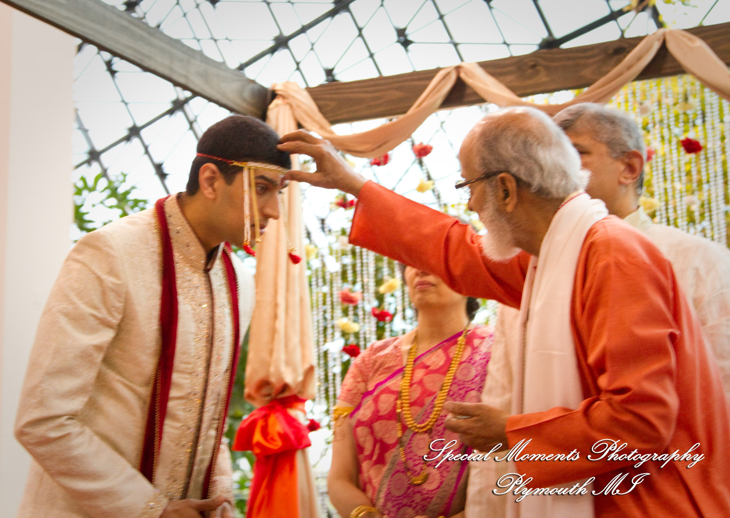 Sharmila & Sameer at The Westin Southfield Detroit MI wedding photograph