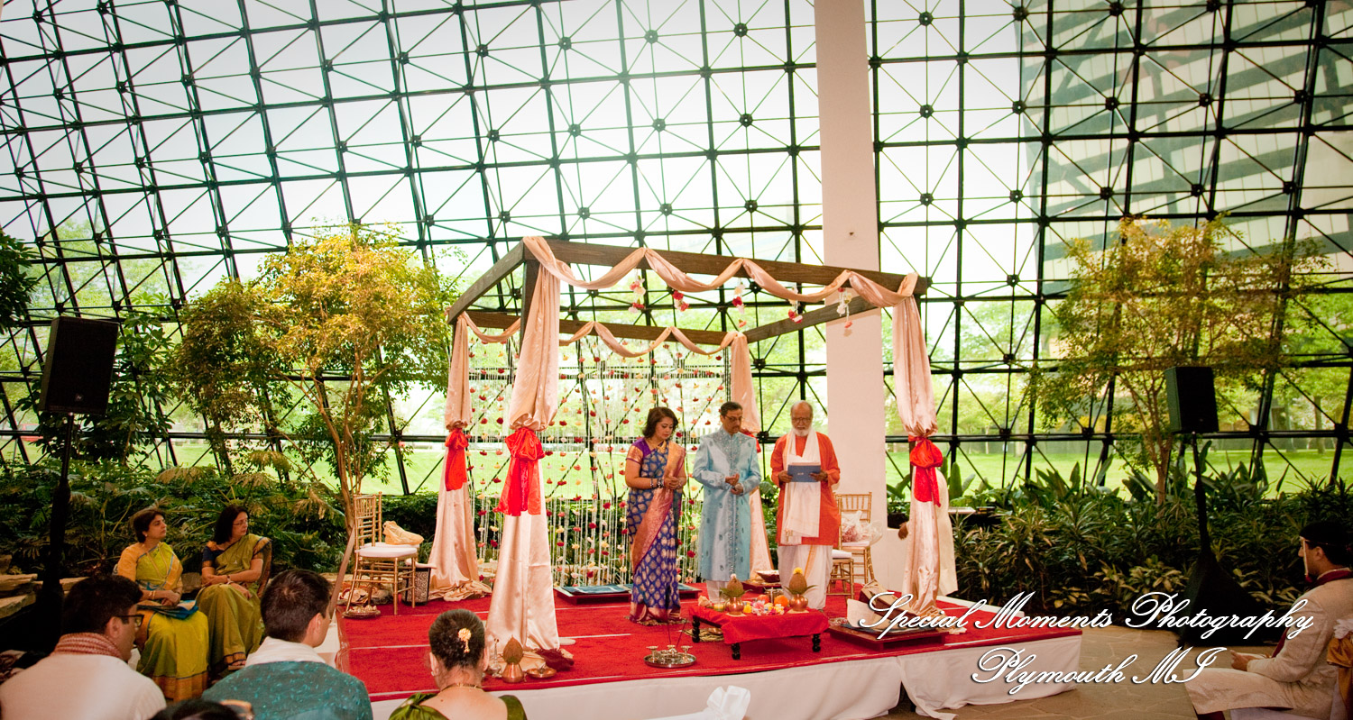 Sharmila & Sameer at The Westin Southfield Detroit MI wedding photograph