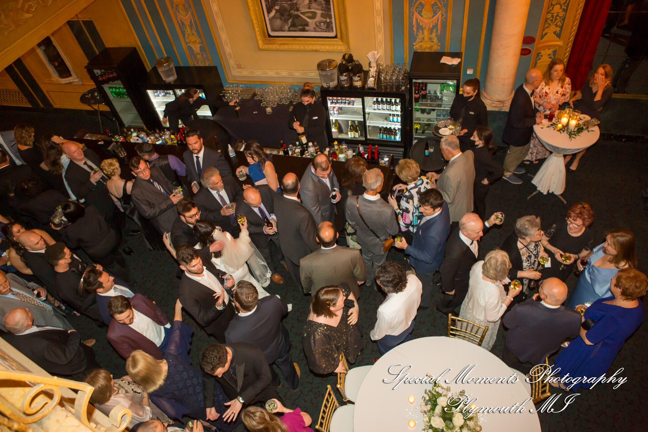 Julie & Tom Detroit Opera House Detroit MI wedding photograph