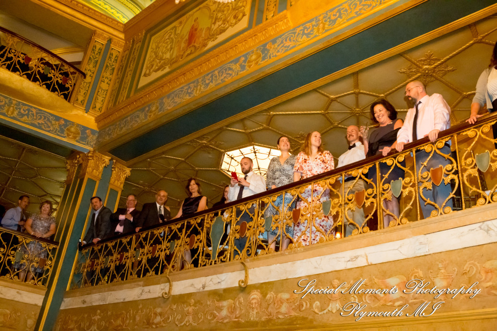 Julie & Tom Detroit Opera House Detroit MI wedding photograph