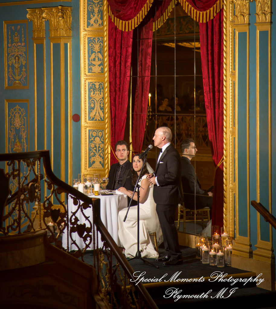Julie & Tom Detroit Opera House Detroit MI wedding photograph