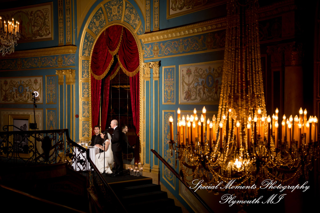 Julie & Tom Detroit Opera House Detroit MI wedding photograph