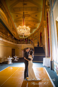 Julie & Tom Detroit Opera House Detroit MI wedding photograph