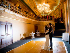 Julie & Tom Detroit Opera House Detroit MI wedding photograph