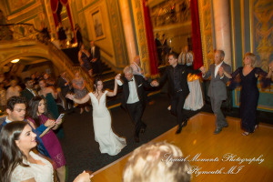 Julie & Tom Detroit Opera House Detroit MI wedding photograph