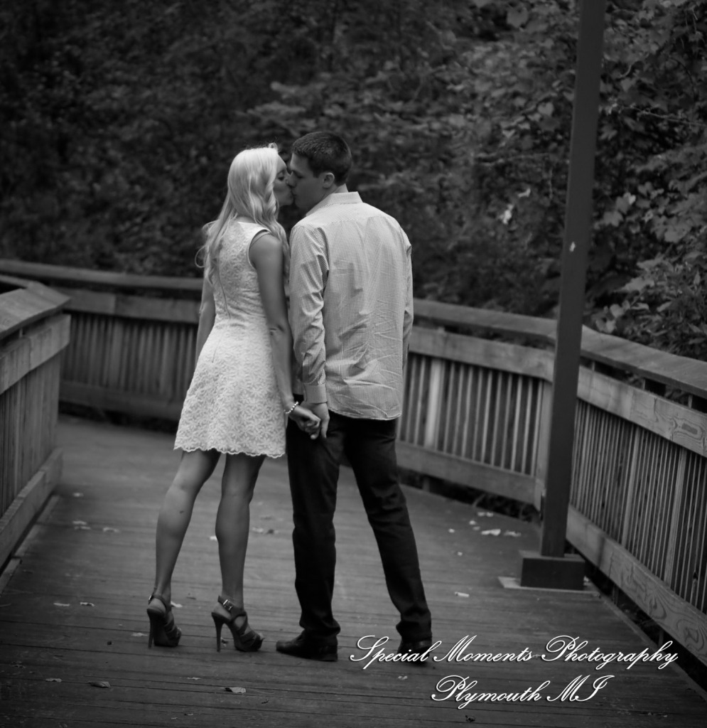 Amanda & Kevin Novi MI Engagement photograph
