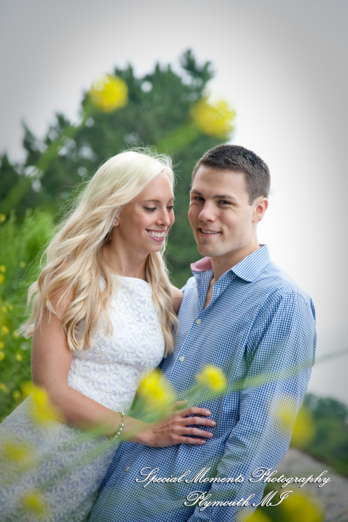 Amanda & Kevin Novi MI Engagement photograph