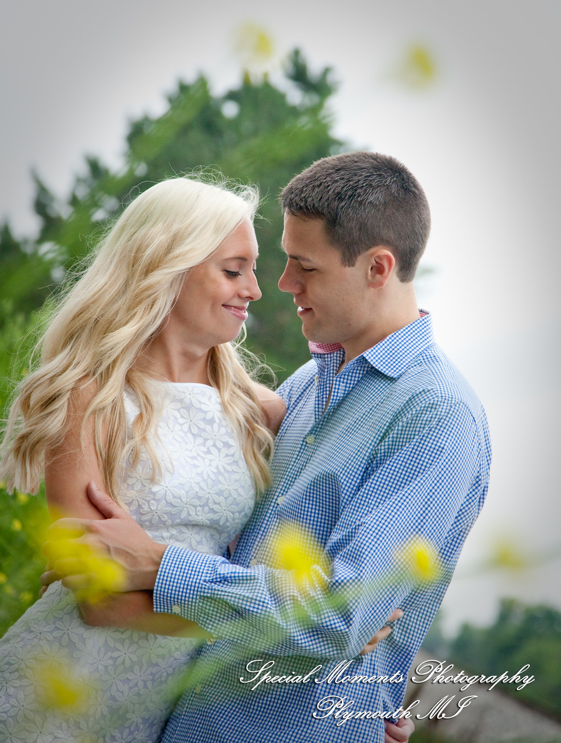 Amanda & Kevin Novi MI Engagement photograph