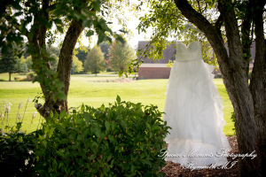 Taylor & Jacob Polo Fields Golf & Country Club Ann Arbor MI wedding photograph