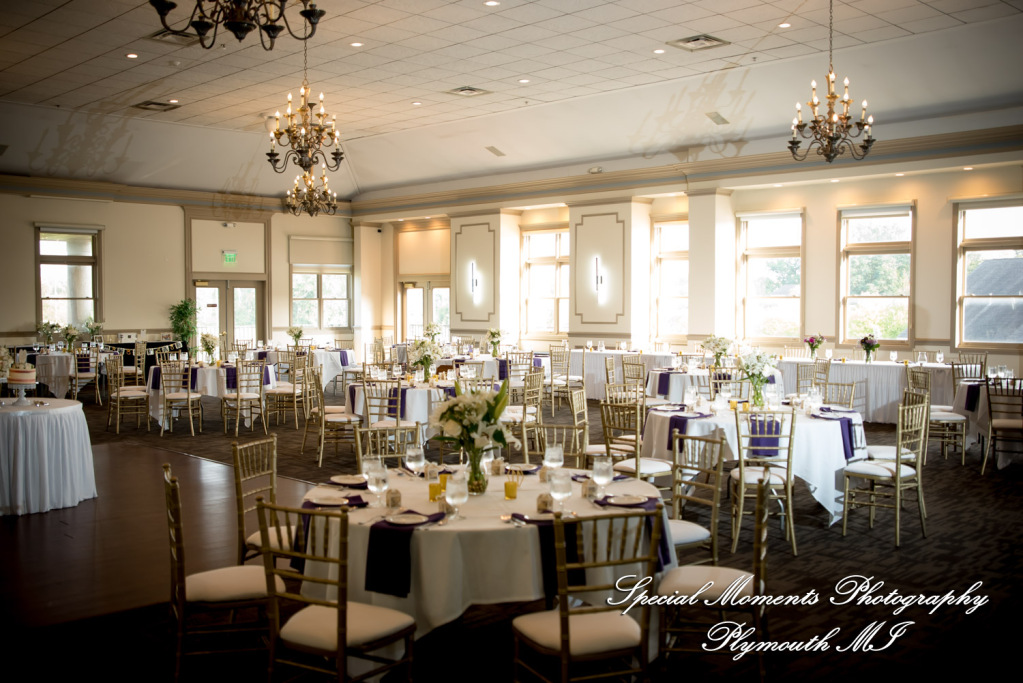 Taylor & Jacob Polo Fields Golf & Country Club Ann Arbor MI wedding photograph