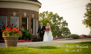 Taylor & Jacob Polo Fields Golf & Country Club Ann Arbor MI wedding photograph