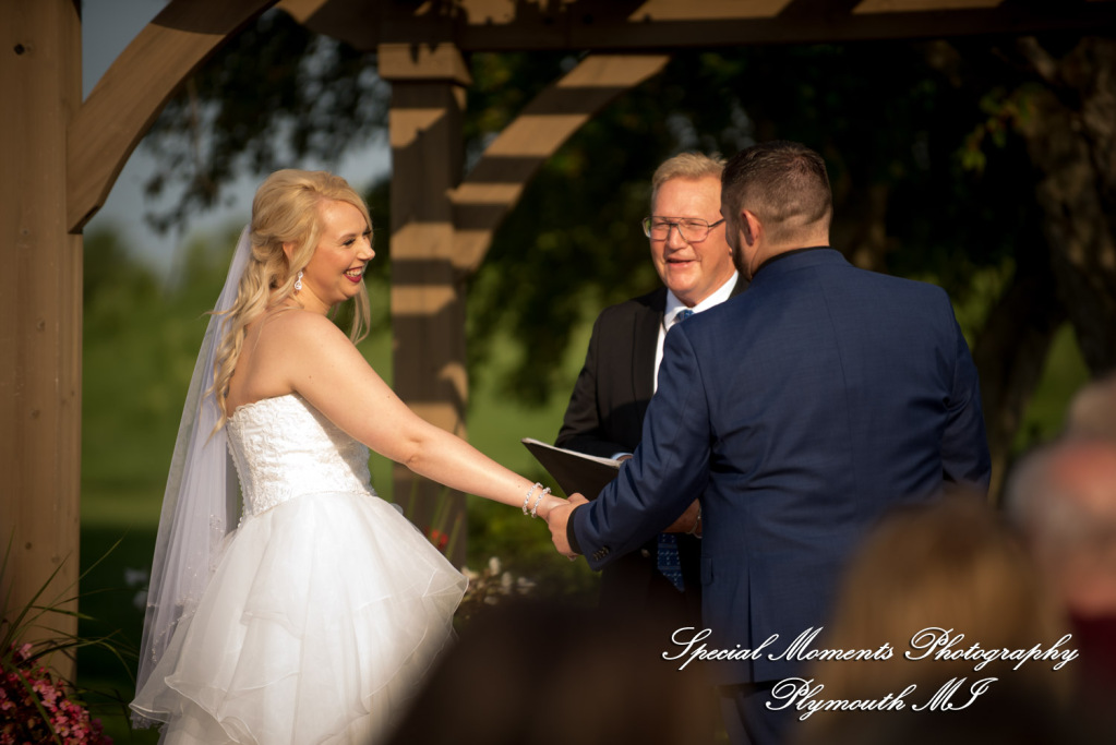 Taylor & Jacob Polo Fields Golf & Country Club Ann Arbor MI wedding photograph