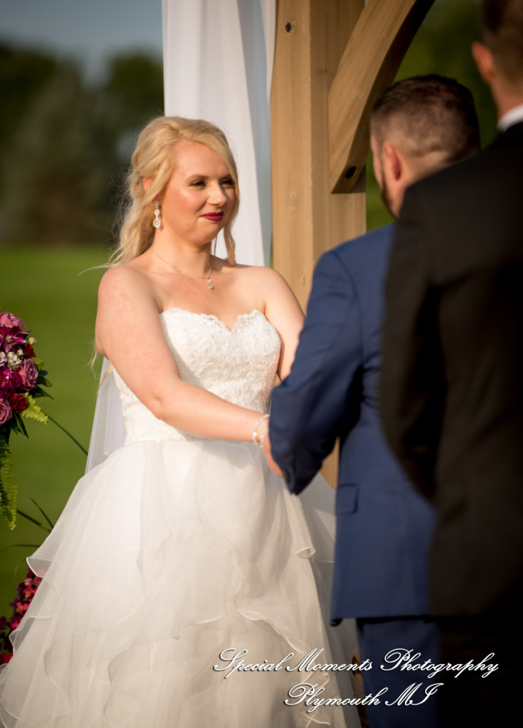 Taylor & Jacob Polo Fields Golf & Country Club Ann Arbor MI wedding photograph