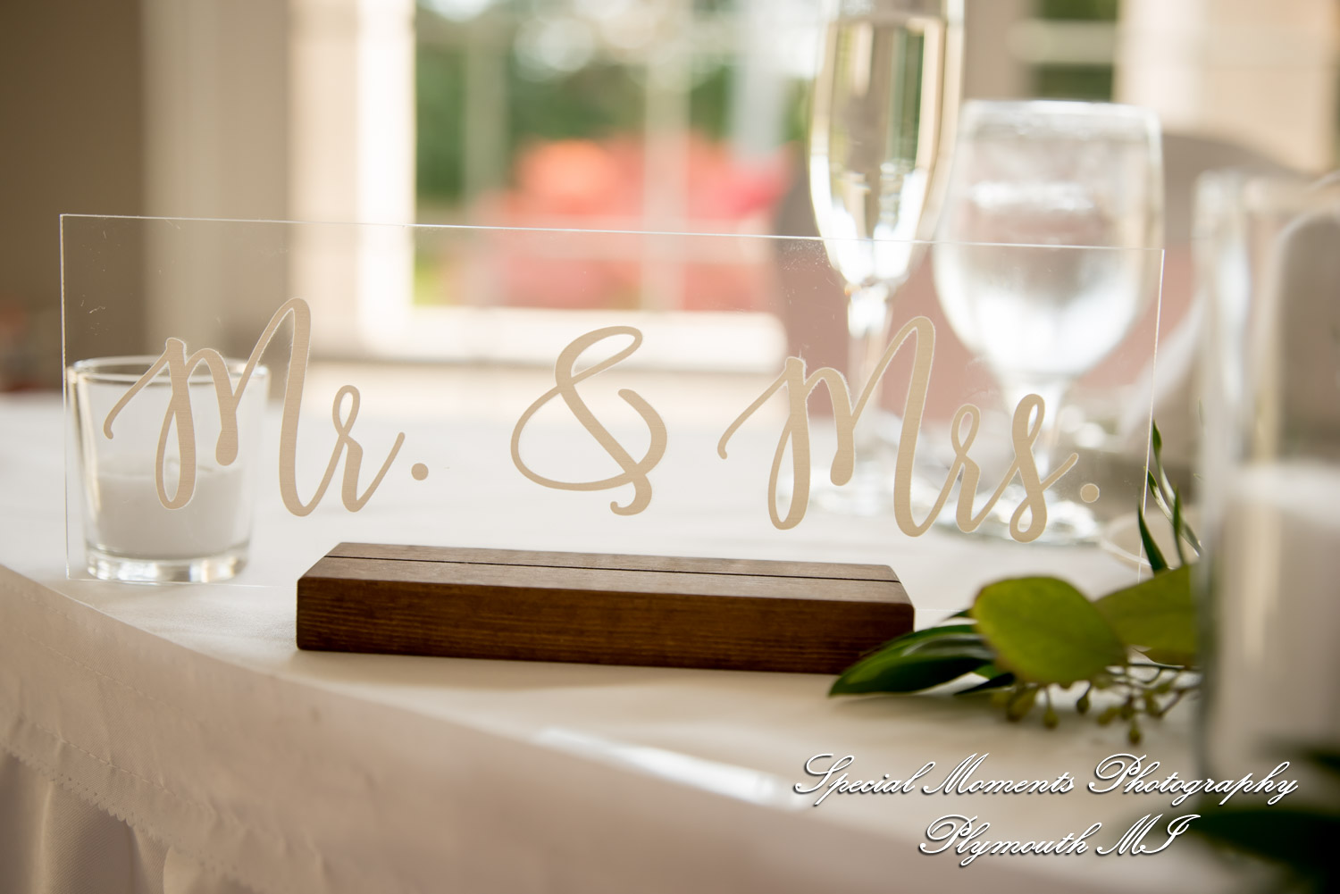 Aidan & Alex at Italian American Club Livonia MI wedding photograph