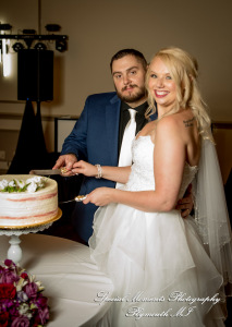 Taylor & Jacob Polo Fields Golf & Country Club Ann Arbor MI wedding photograph