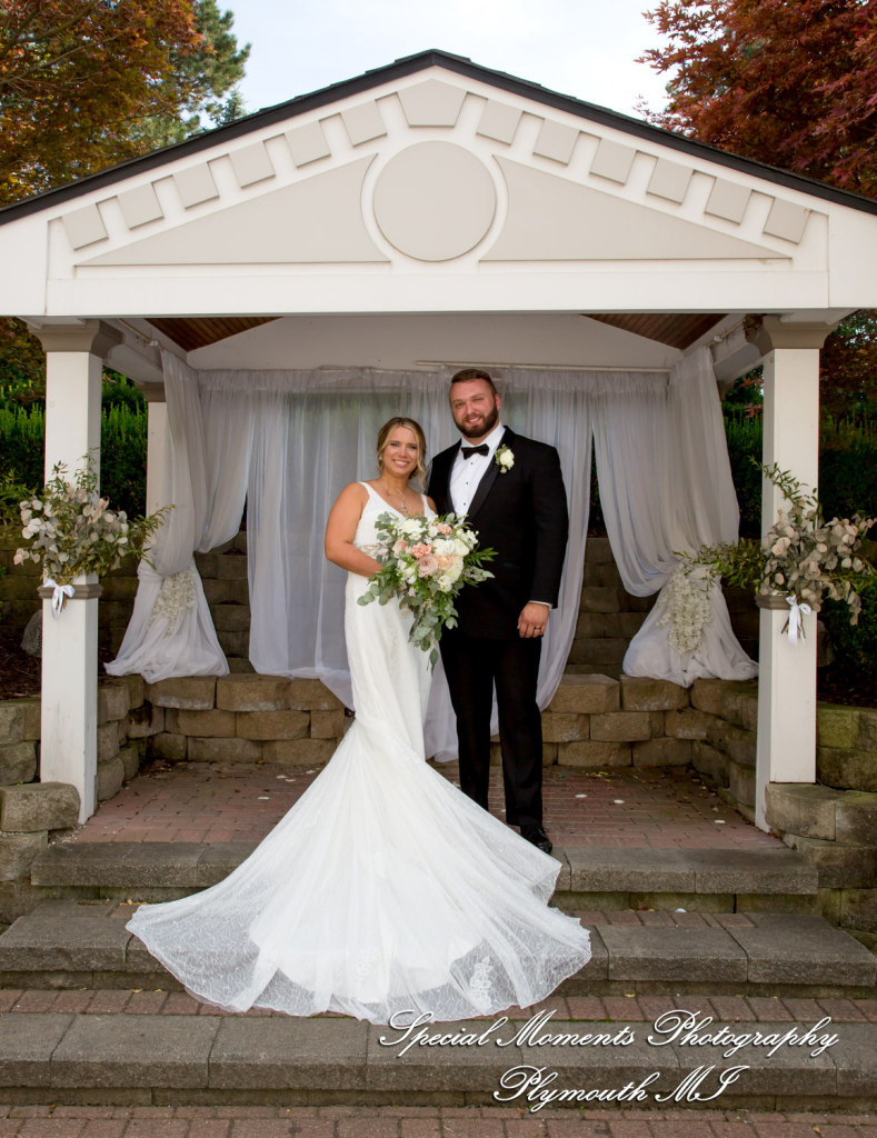 Aidan & Alex at Italian American Club Livonia MI wedding photograph