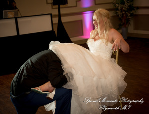 Taylor & Jacob Polo Fields Golf & Country Club Ann Arbor MI wedding photograph