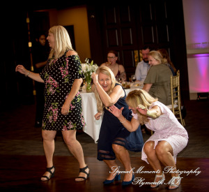 Taylor & Jacob Polo Fields Golf & Country Club Ann Arbor MI wedding photograph