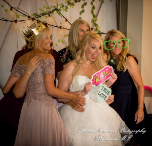 Taylor & Jacob Polo Fields Golf & Country Club Ann Arbor MI wedding photograph