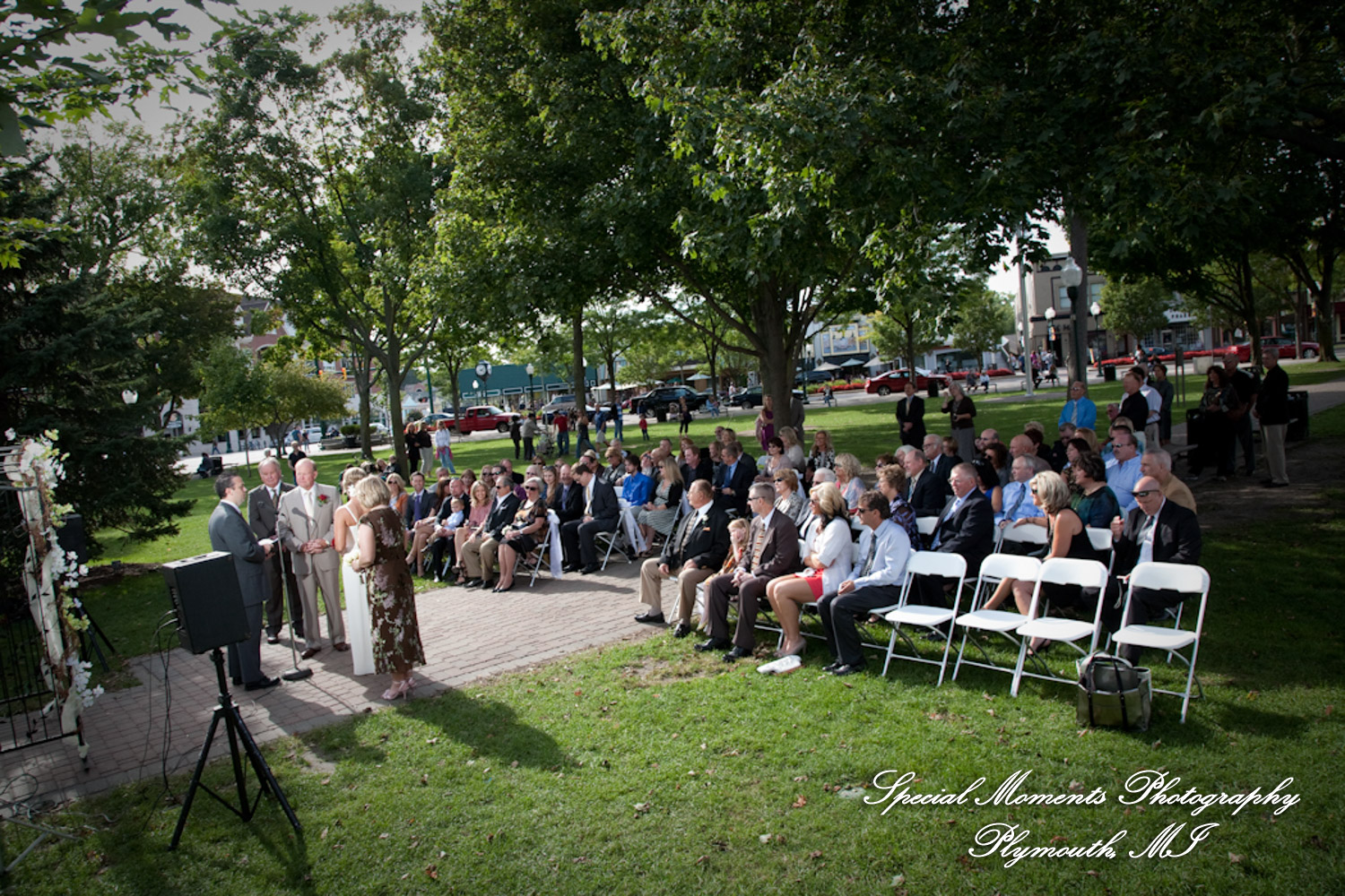 Pete & Paula at Fiamma Grill Plymouth MI wedding photograph