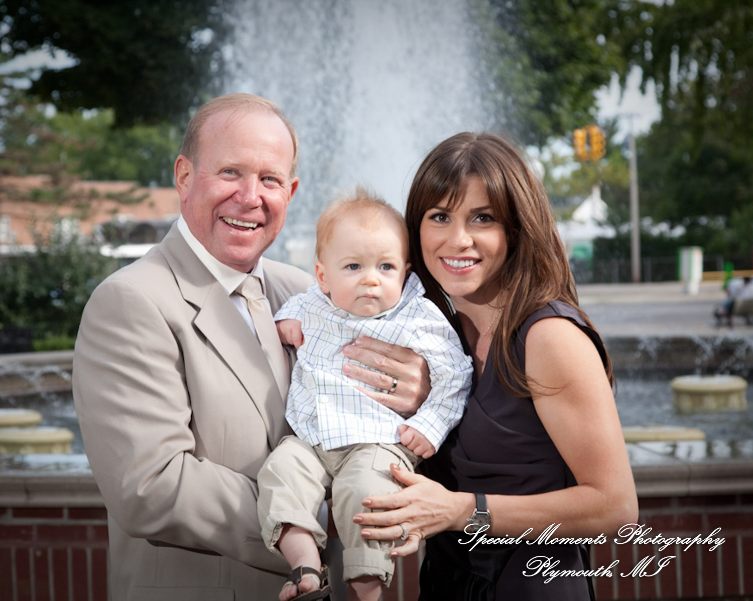 Pete & Paula at Fiamma Grill Plymouth MI wedding photograph