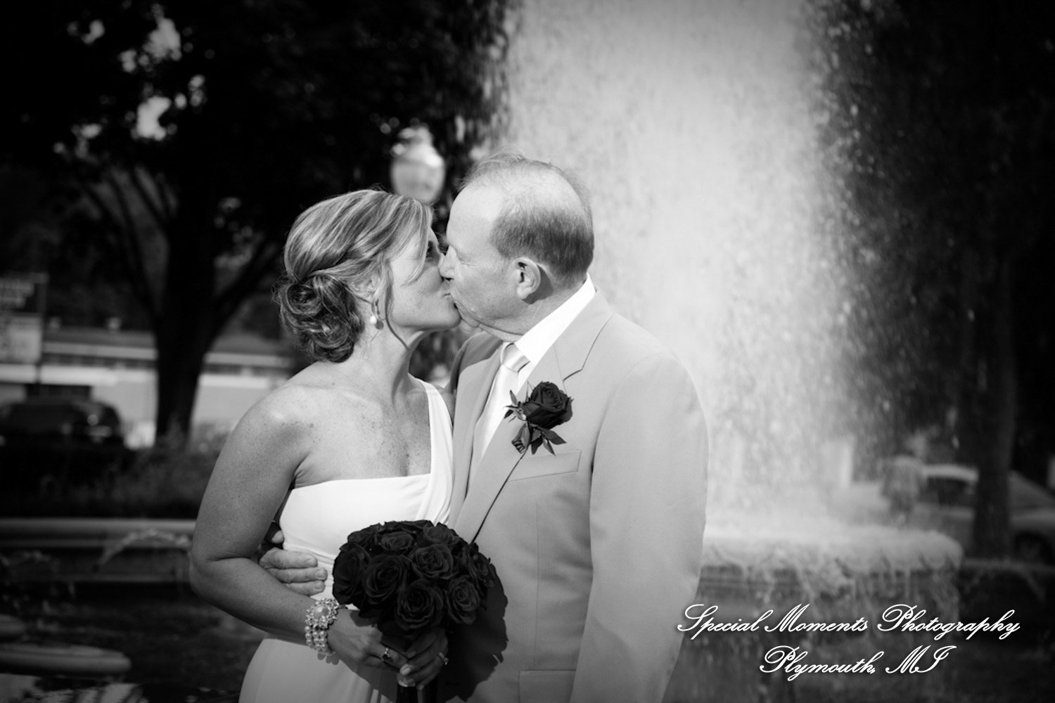 Pete & Paula at Fiamma Grill Plymouth MI wedding photograph