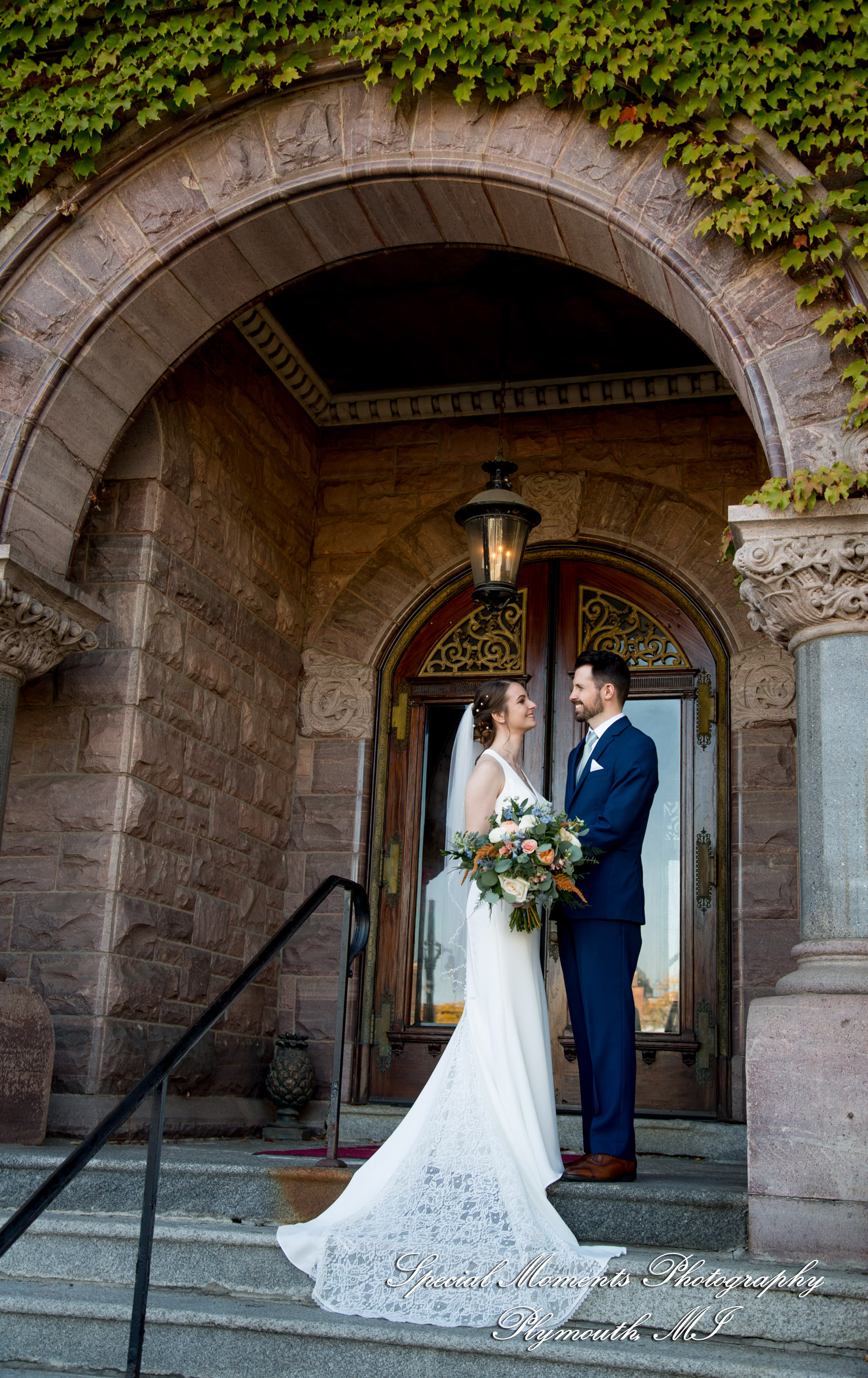 Andrea & Jonathan at The Whitney Detroit MI wedding photograph