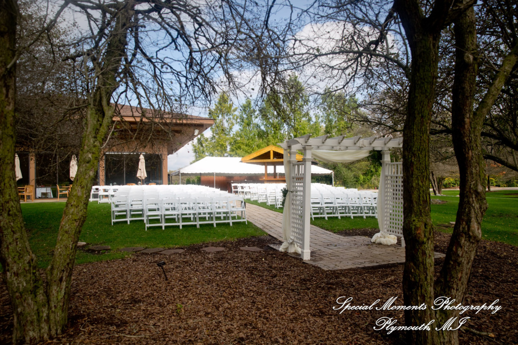 Heather & Clark at Stonebridge Golf Club Ann Arbor MI wedding photograph