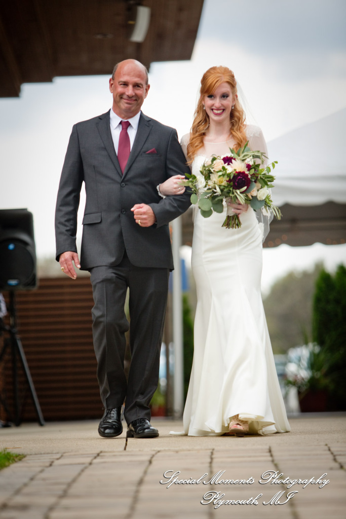 Heather & Clark at Stonebridge Golf Club Ann Arbor MI wedding photograph