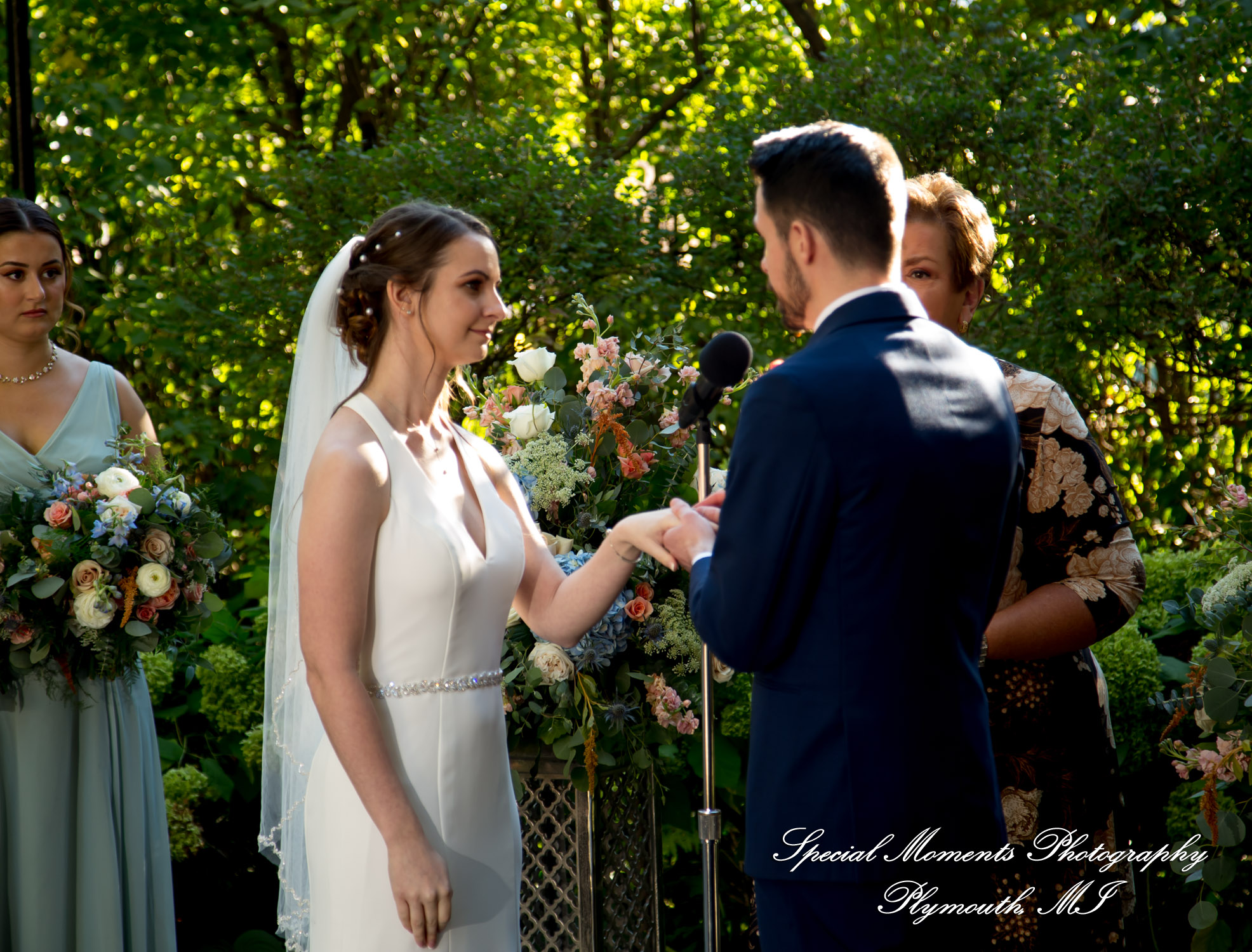 Andrea & Jonathan at The Whitney Detroit MI wedding photograph