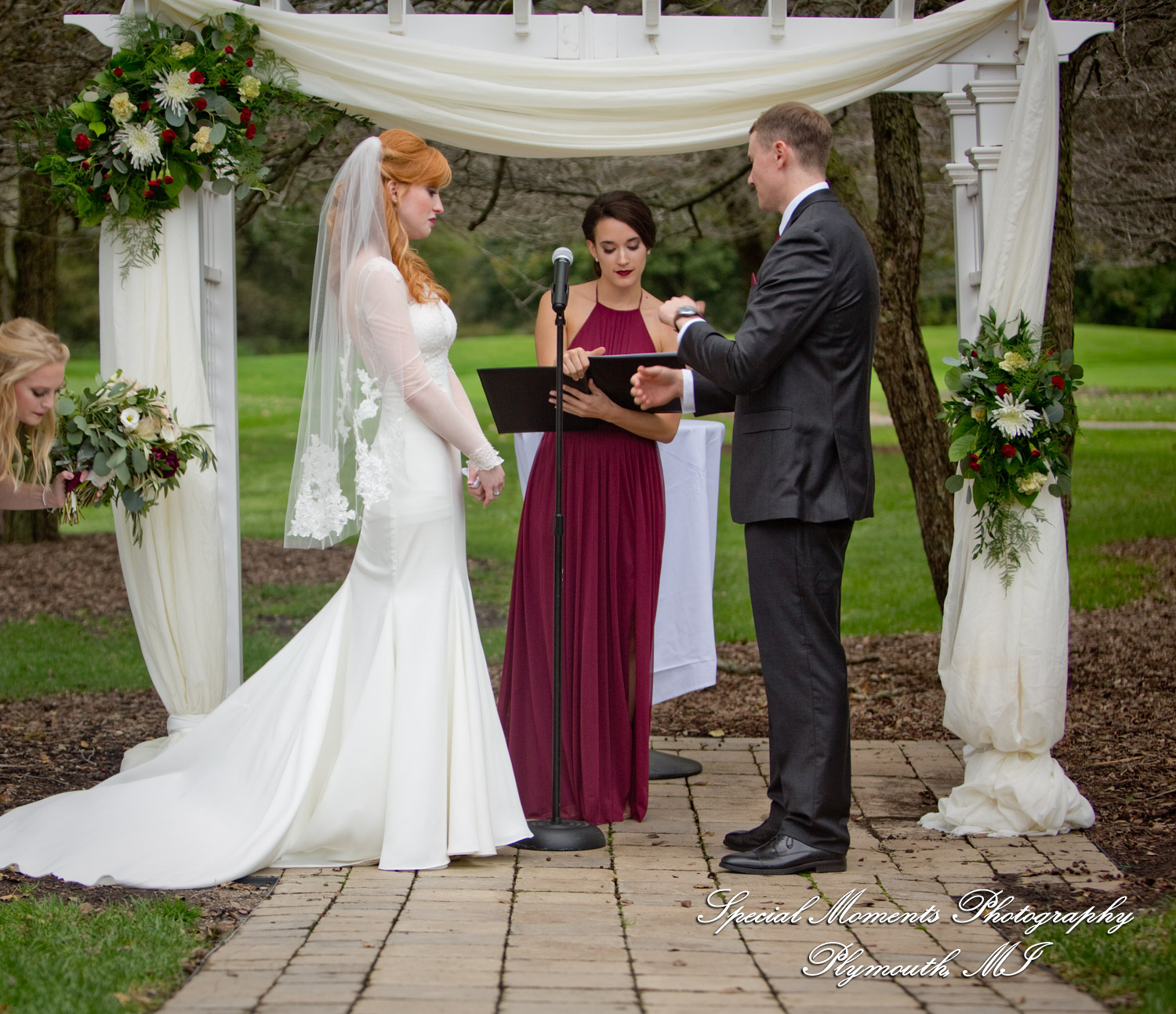 Heather & Clark at Stonebridge Golf Club Ann Arbor MI wedding photograph