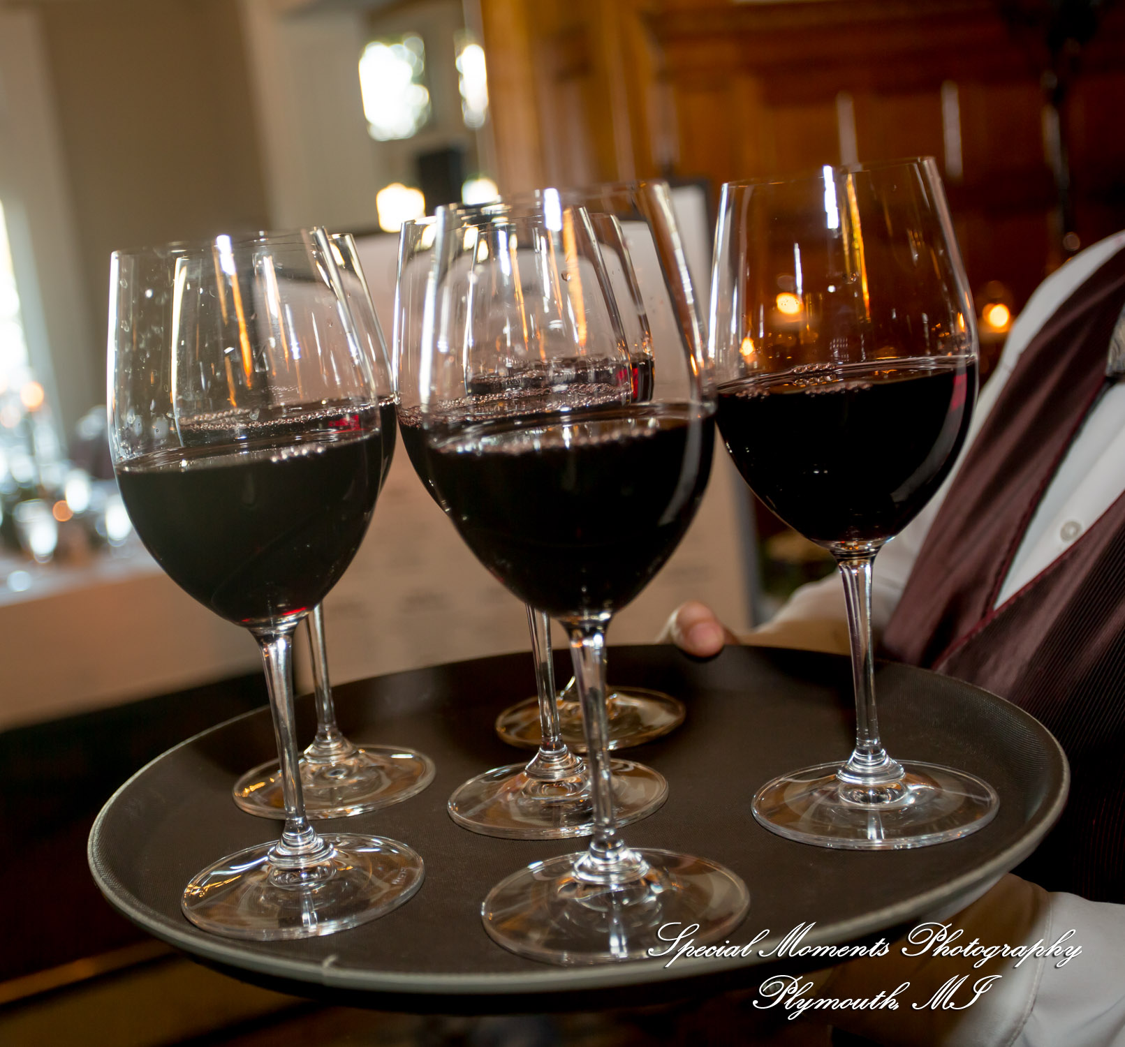 Andrea & Jonathan at The Whitney Detroit MI wedding photograph