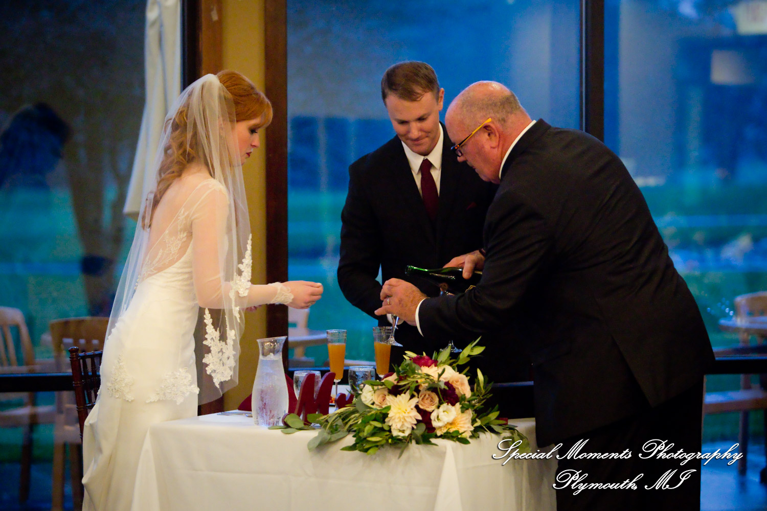 Heather & Clark at Stonebridge Golf Club Ann Arbor MI wedding photograph