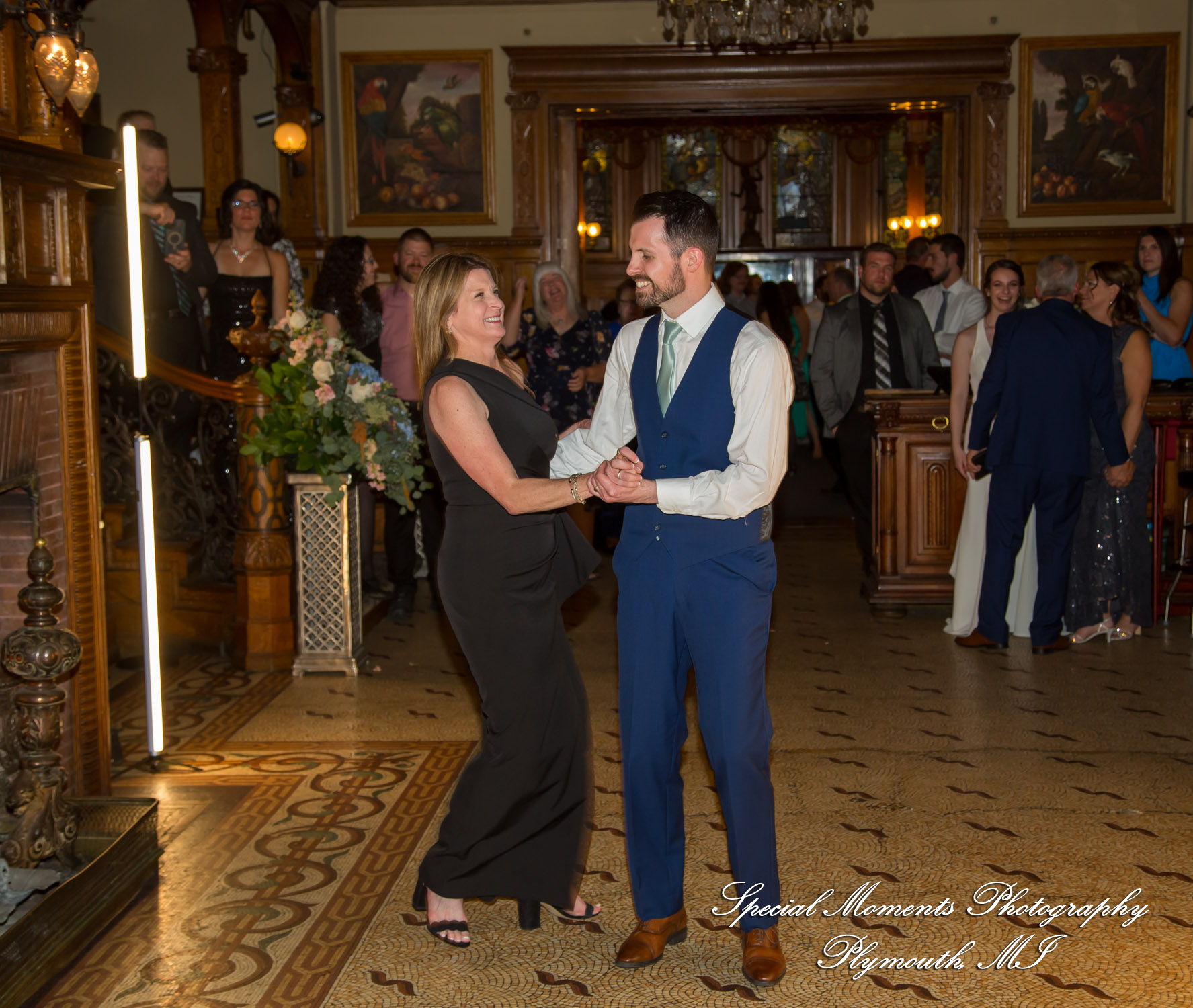 Andrea & Jonathan at The Whitney Detroit MI wedding photograph