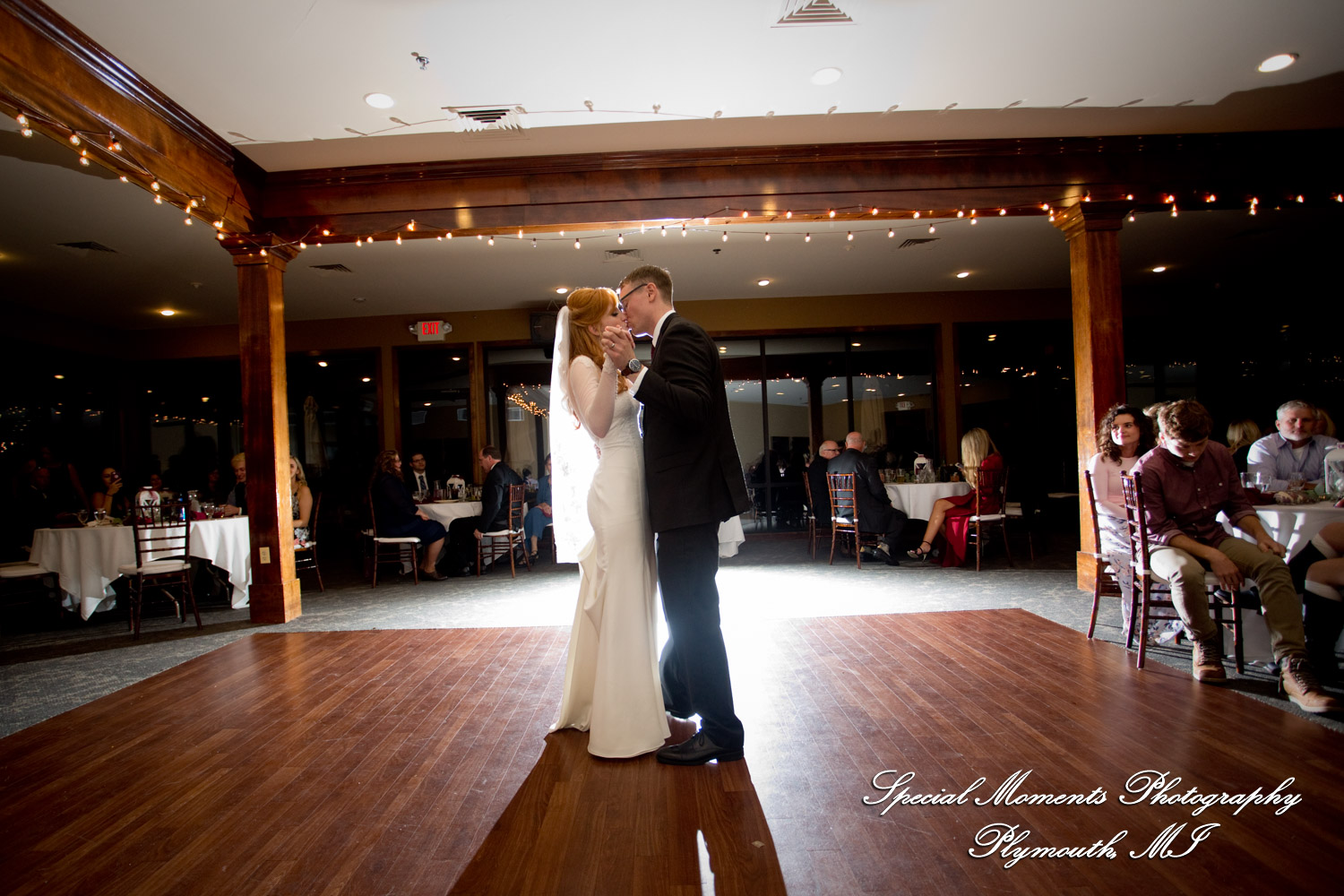 Heather & Clark at Stonebridge Golf Club Ann Arbor MI wedding photograph
