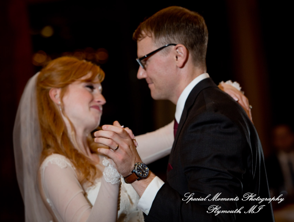 Heather & Clark at Stonebridge Golf Club Ann Arbor MI wedding photograph