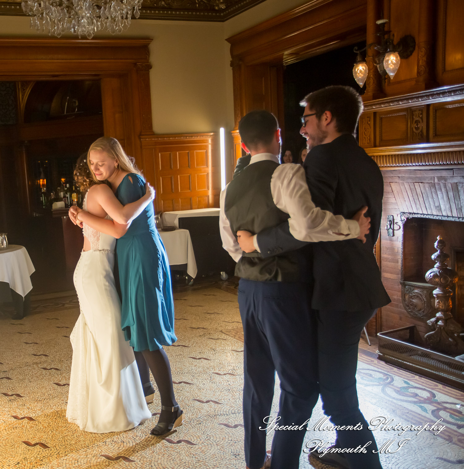 Andrea & Jonathan at The Whitney Detroit MI wedding photograph