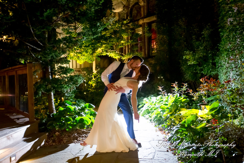 Andrea & Jonathan at The Whitney Detroit MI wedding photograph
