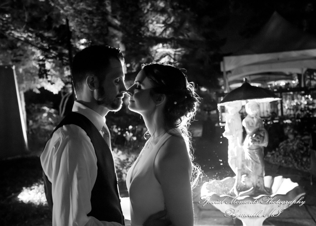 Andrea & Jonathan at The Whitney Detroit MI wedding photograph