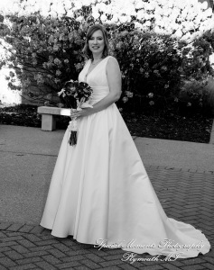 Julianne & Sean at Newburg United Methodist Livonia MI wedding photograph