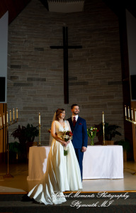 Julianne & Sean at Newburg United Methodist Livonia MI wedding photograph