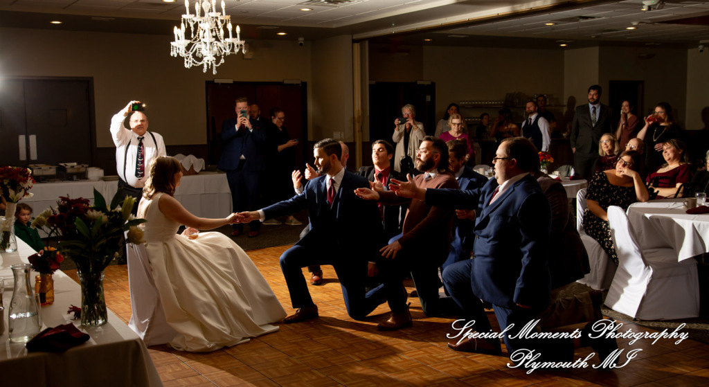 Julianne & Sean at One Under Banquet Hall Livonia MI wedding photograph