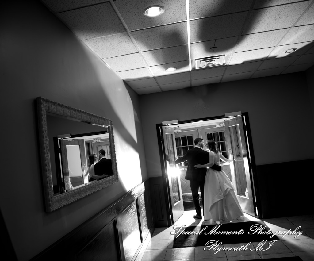 Julianne & Sean at One Under Banquet Hall Livonia MI wedding photograph