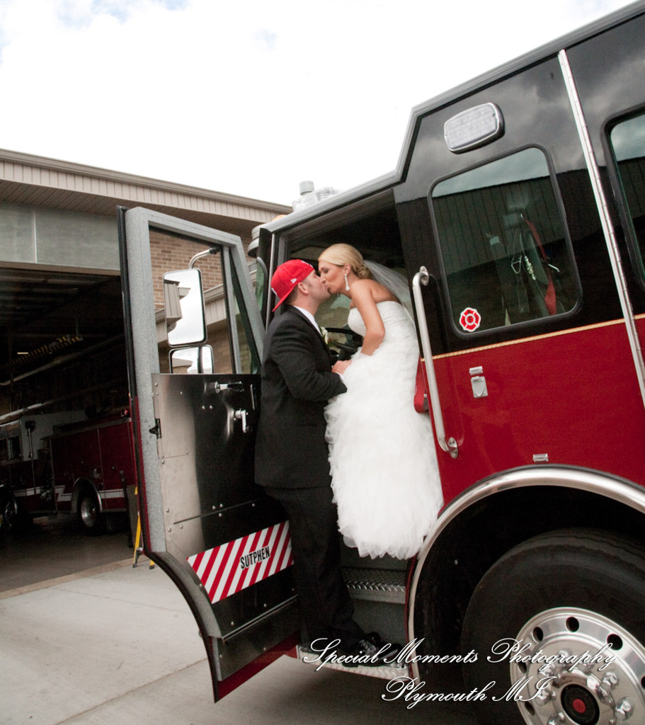 5 Star - Stephanie & Korey at Crystal Gardens Southgate MI wedding photography Shoe Shot