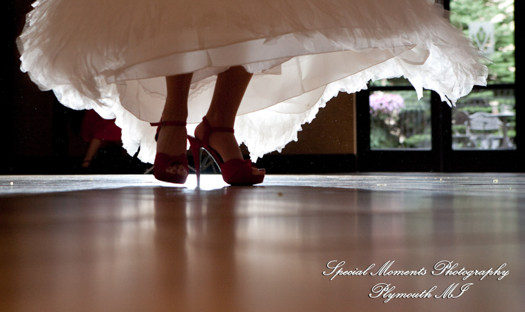 5 Star - Stephanie & Korey at Crystal Gardens Southgate MI wedding photography Shoe Shot