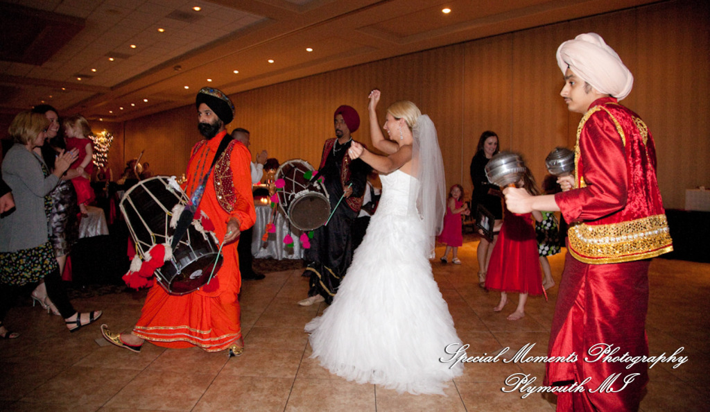 5 Star - Stephanie & Korey at Crystal Gardens Southgate MI wedding photography Shoe Shot