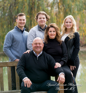 Heritage Park Canton MI family photograph