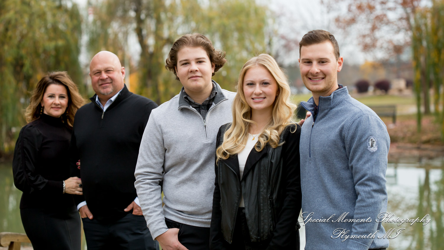 Heritage Park Canton MI family photograph