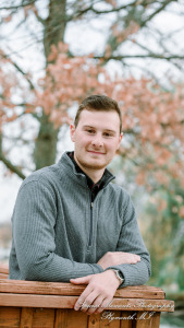 Heritage Park Canton MI family photograph